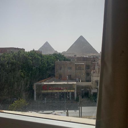 Memphis Pyramids View Hotel Nazlet el-Sîsi Buitenkant foto