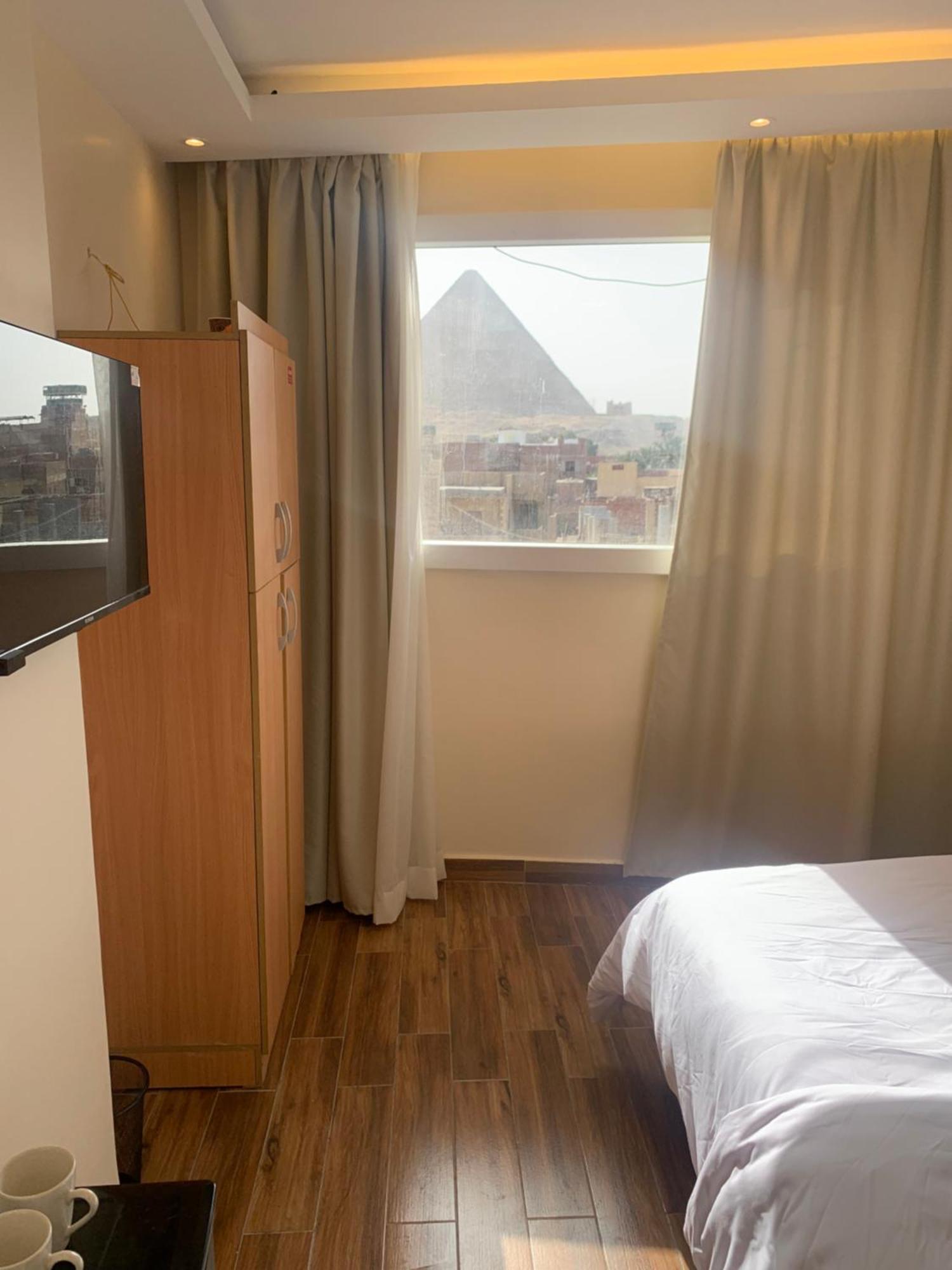 Memphis Pyramids View Hotel Nazlet el-Sîsi Buitenkant foto