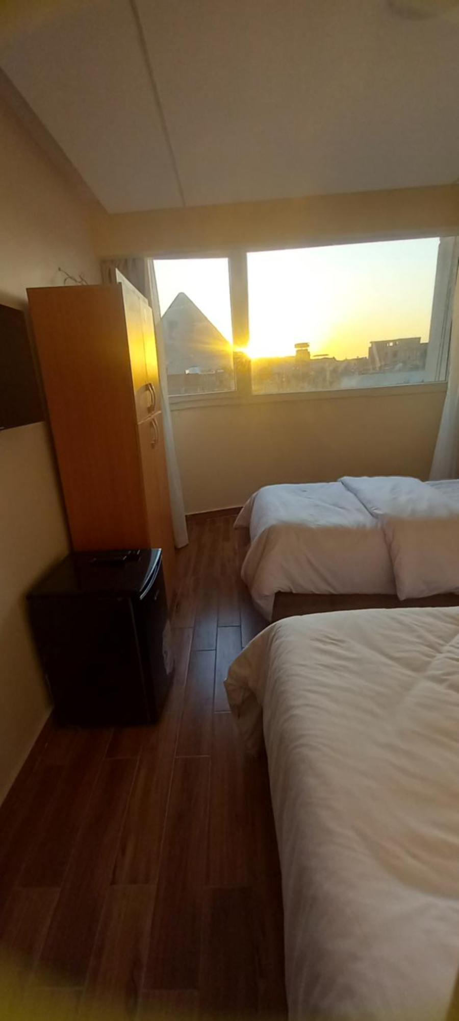Memphis Pyramids View Hotel Nazlet el-Sîsi Buitenkant foto